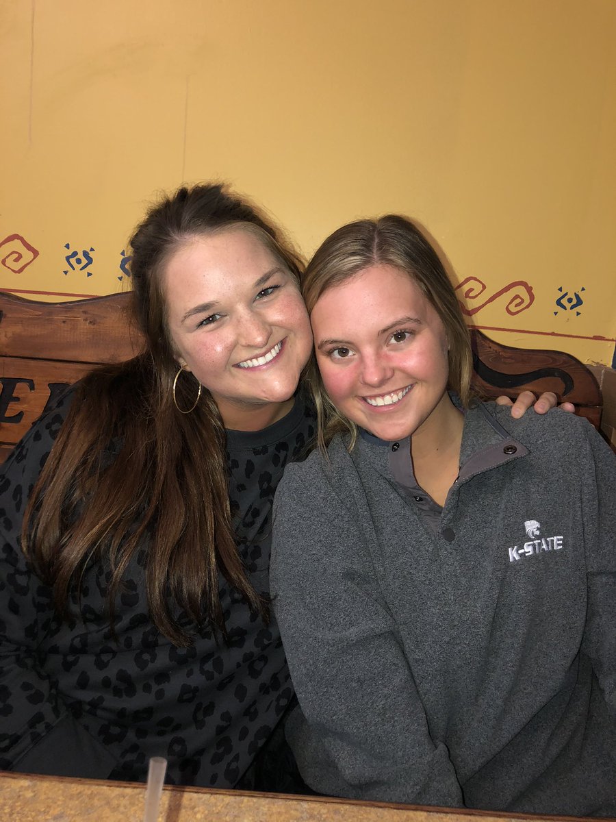 #wingitwednesday <a href="/piphiatksu/">Pi Beta Phi</a> <a href="/k_upton11/">katie upton</a>