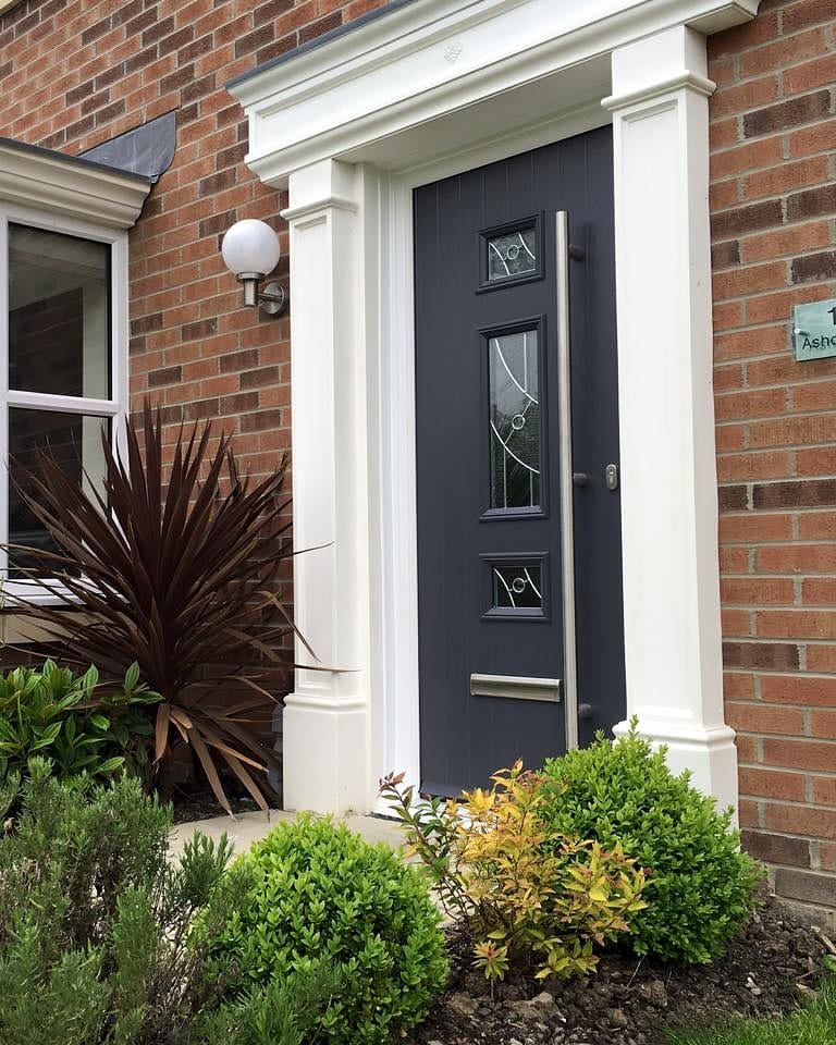 SmartHomesnet's tweet photo. Our Composite Doors 

- #autumn #windowinspo #window #windows #windowshopping #windowdisplays #windowdesign #windowfittersuk #houseinspo #newwindows https://t.co/RQFAPbkNj6