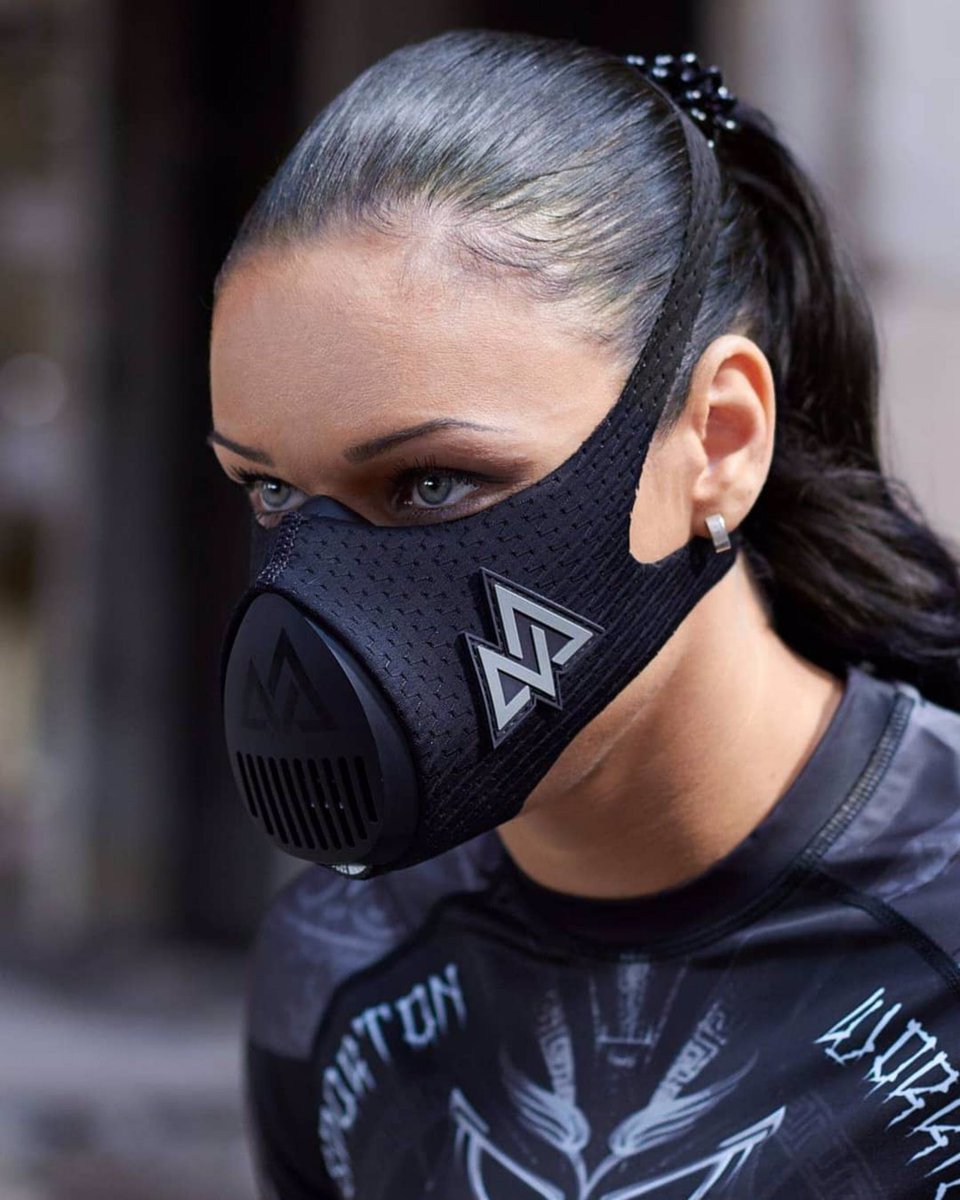 TrainingMaskEU's tweet photo. Train with the best 💯 https://t.co/tGfk067yhA #trainingmaskeurope #trainingmask3 https://t.co/xgYb0xuVFu