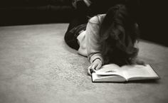 BibloSire's tweet photo. "Me reescribo, me subrayo, me agrego páginas, me arranco otras que duelen, y dejo en blanco una última hoja siempre" #SoyMiPropioLibro https://t.co/fqanUp6fjq