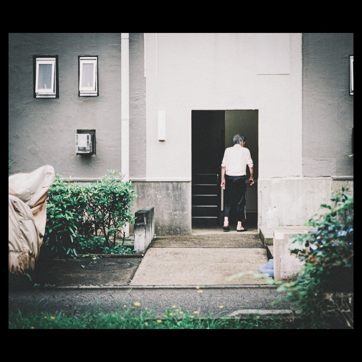 OonoTity's tweet photo. 【 #通り過ぎたなんでもない毎日 】
・
・
・
#なんてことのない写真 #黄色計画 #千葉 #fuji_xseries #galaxynote9 #vscocam #japan #japan_photo_now #写真好き #写真好きな人と繋がりたい #reco_ig #snap #snapshot https://t.co/9P7xDmTcHa