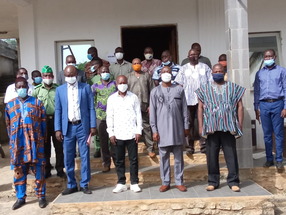 _nzara's tweet photo. En collaboration avec le #Ministère de l'#environnement et des ressources forestière du Togo, #SYSTID Sarl organise depuis lundi 02 novembre 2020 des ateliers régionaux de validation du rapport d'évaluation de l'état de conservation du système national d'aires protégées du Togo. https://t.co/YzOQXJk9cK