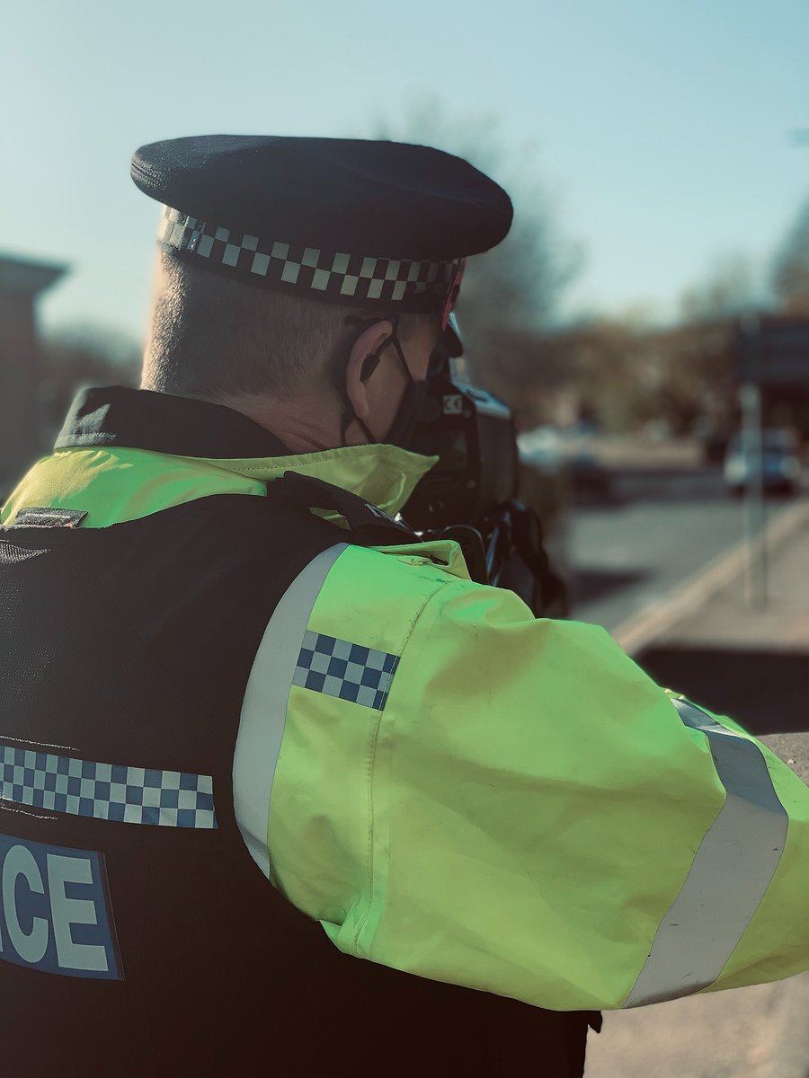 TVP_ChiltSBucks's tweet photo. Chesham speed enforcement #BerkhamsteadRoad #BellingdonRoad #StMarysWay. A driver was reported for driving 47mph on St Marys Way. Their reply when asked why... "I have no excuse" #P5969 #P1701 https://t.co/ScWw1uDRVr