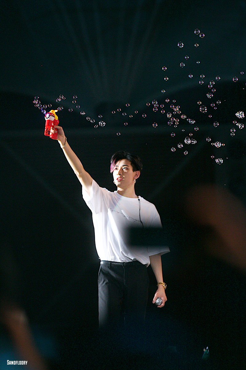 bambam with bubbles ㅡ a thread