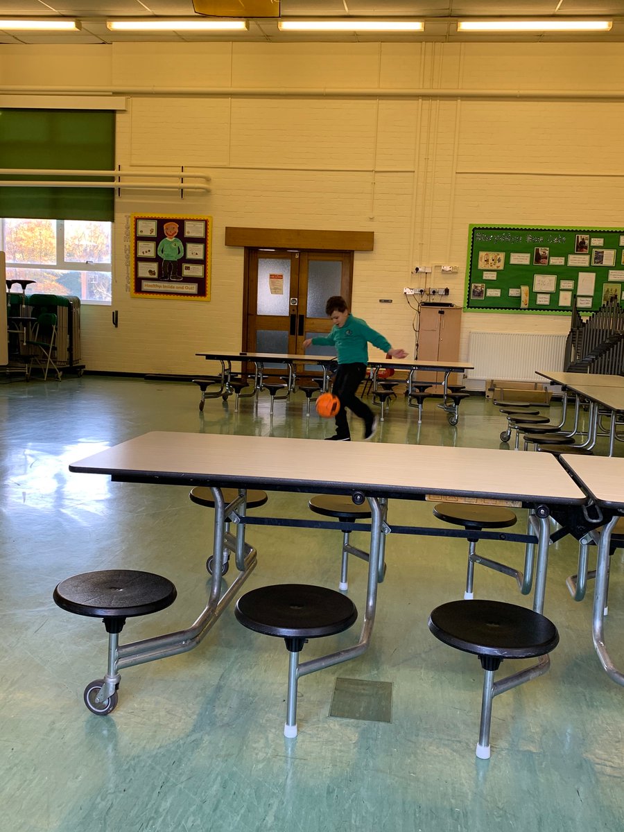 Springwood_Prm's tweet image. #springharlech are enhancing their motor skills today. We are strengthening our arms and legs.