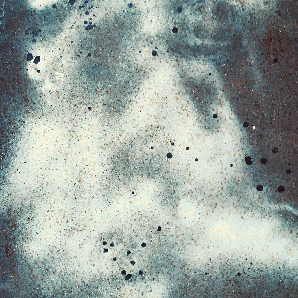 Sibilcita's tweet photo. Action Painting with dots. #trashart #lookdown #litterart
•
•
•
•
•
•
#jj_abstract #tv_abstract #abstractphoto #abstractbuff #abstractphotography  #abstractphotoart #photoabstract #abstractscapes #abstractgrunge #mymetalfix #metallicstructures #u… https://t.co/UoaL7Ph4Cc https://t.co/06Zx1j4UlU