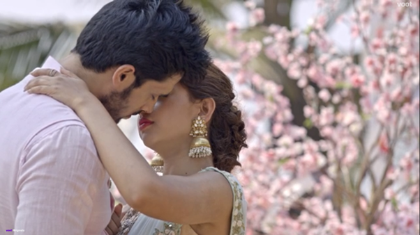 SenVarsha21's tweet photo. Being deeply loved by someone gives you strength, while loving someone deeply gives you courage.
#KYYS4OnVootWithPaNiAsMaNan
#ParthSamthaan #NitiTaylor
@LaghateParth

@niti_taylor

@BBCStudiosDgtl

@BBCStudiosIndia

@justvoot https://t.co/RcuuMeJ0yi