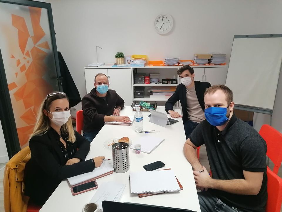 Nos équipes sont toujours opérationnelles et motivées pour réaliser les projets de leurs clients 🚀

#courtage #pretimmobilier #rejoinsnous #mandataire #courtier #projet #reseau #credissimmo #developpement #professionnel #covid19 #innovant #dynamique #teamwork #formation