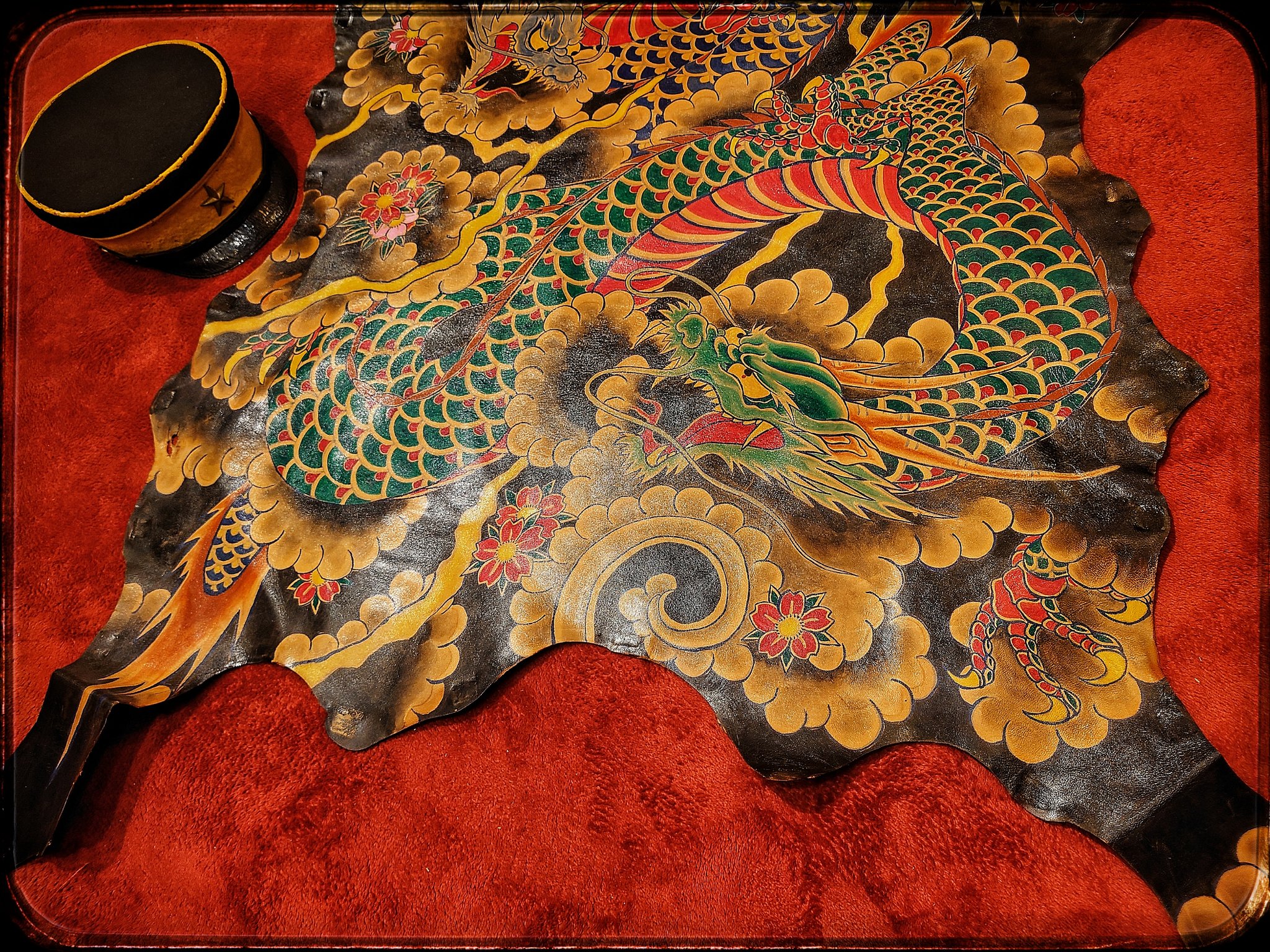 刺青人 おもちゃ ゴールデンカムイ スカジャン 限定 刺青人皮リバーシ