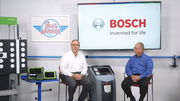 myCARSmag's tweet photo. Day two of #VirtualAAPEX kicks off today. In case you missed it, here's a look at some of yesterday's conference highlights! READ MORE: https://t.co/VDMLwVWt3Y @AAPEXShow @Mitchell1 @AutoCareOrg @HunterEngCo @BoschAutoParts @MichelinUSA @JohnDowInd @NAPAautopartsCA @tekmetric https://t.co/PPNcfYBK9m