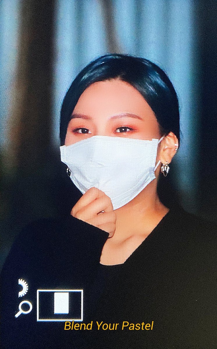 201104 프리뷰 버디들 추울거같다구 걱정가득이얌😭

#여자친구 #엄지 #GFRIEND #UMJI