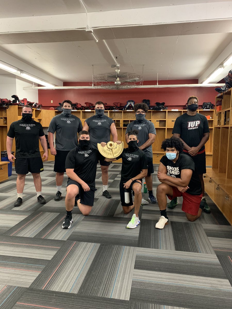 Mitch Snyder (@coach_msnyder) on Twitter photo #WorkoutWarrior
Congrats to our entire first group of OL and one WR! Everyone is a workout warrior! @joshdaub99 <a href="/g_comedy_54/">Gerald Comedy</a> <a href="/MarcusMight/">Marcus Might</a> <a href="/stoneyshugarts/">stone shugarts</a> <a href="/luke_hardy05/">Luke Hardy</a> <a href="/Chad75Layton/">Chad Layton Jr</a> <a href="/Richard23439081/">Richard Santiago</a> <a href="/mcleandjouha701/">Big Mac66</a>
All Gas. No Breaks. Don’t Crash!
#ALLIN #DAO #WorkoutWarrior
Congrats to our entire first group of OL and one WR! Everyone is a workout warrior! @joshdaub99 <a href="/g_comedy_54/">Gerald Comedy</a> <a href="/MarcusMight/">Marcus Might</a> <a href="/stoneyshugarts/">stone shugarts</a> <a href="/luke_hardy05/">Luke Hardy</a> <a href="/Chad75Layton/">Chad Layton Jr</a> <a href="/Richard23439081/">Richard Santiago</a> <a href="/mcleandjouha701/">Big Mac66</a>
All Gas. No Breaks. Don’t Crash!
#ALLIN #DAO