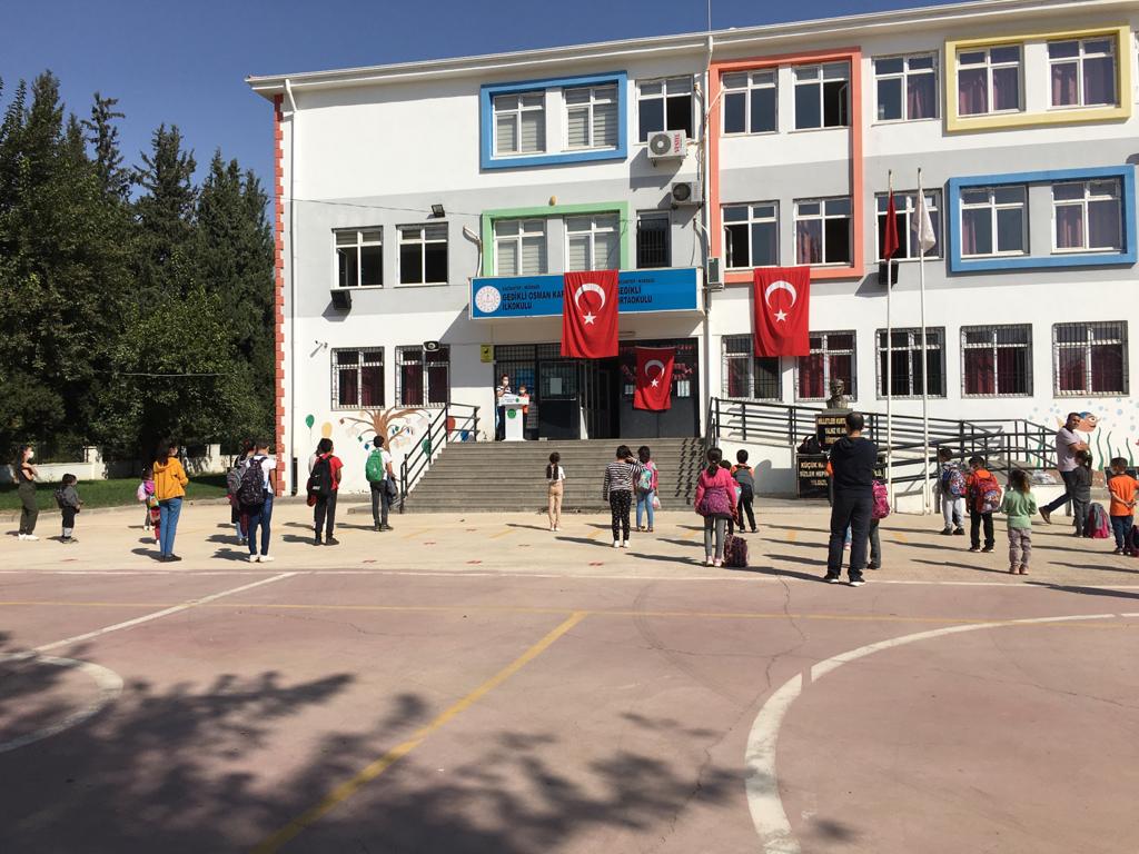 GedikliKaplan's tweet photo. OKULUM TEMİZ BELGESİ

 Gedikli Osman Kaplan İlkokulu ve Gedikli Ortaokulu olarak  "OKULUM TEMİZ BELGESİ" almaya hak kazandık. Bu süreçte emeği geçen herkese teşekkür ederiz. https://t.co/AUY1q4Vqv4