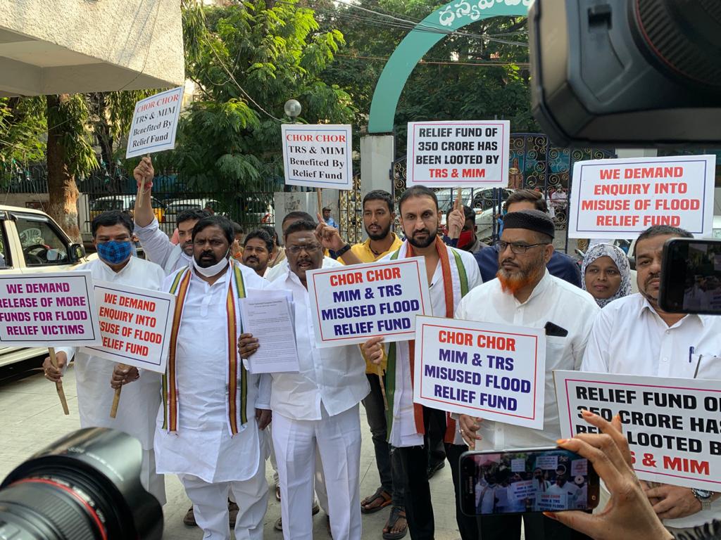 sravandasoju's tweet photo. . @INCTelangana demands for an enquiry into the irregularities of flood relief funds distribution in #Hyderabad
https://t.co/VUUYruENqT

@GHMCOnline @CommissionrGHMC
@AnjanKumarMP @ferozkhaninc @AnilTpyc @UttamTPCC @manickamtagore @INCIndia @YoursBhatti @PramodChturvedi @ANI https://t.co/0f3q8Ey6sH