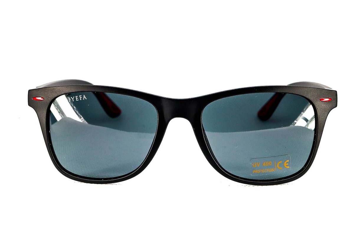 djebroc's tweet image. Back In Stock!!!

BLACK SMOKE 💨 (unisex shades)
.
..
...
Grab yourself a fresh pair via OkiyefaShades.com
.
..
..
#okiyefashades #shades #redtips #black #clean #fresh #sunglassesunisex #business #brand #businessowner #owner #vision #entrepreneurs #entrepreneurMindSet