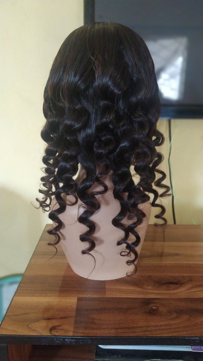 hairvolved's tweet photo. Same wig different curls. For hair laundry/revamping of old weaves call or send a dm on 07056285241.

#WarriTwitterCommunity https://t.co/CKq2UE0fQu