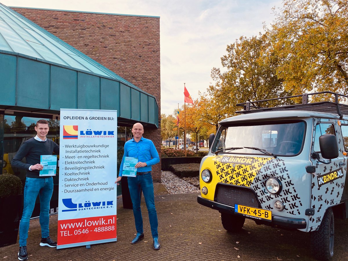 IKBINDRBIE en doe mee! Vandaag tekenden wij voor het IKBINDRschap van @twentsfonds. Hiermee investeren we samen in Leven Lang Ontwikkelen, waarmee we tekorten op de arbeidsmarkt aan kunnen.  lowik.nl/actueel/l-wik-… 
#arbeidsmarkt #scholing #twente #ikbindr #levenlangontwikkelen