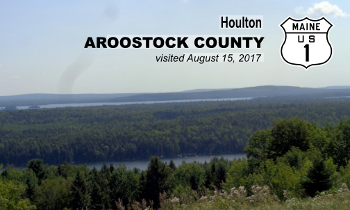 Monument Park in Houlton #Maine honors #Veterans from #CivilWar and major conflicts of all eras. 

#VeteransDay #VeteransDay2020

ridearoundamerica.com/index.php/us-m…