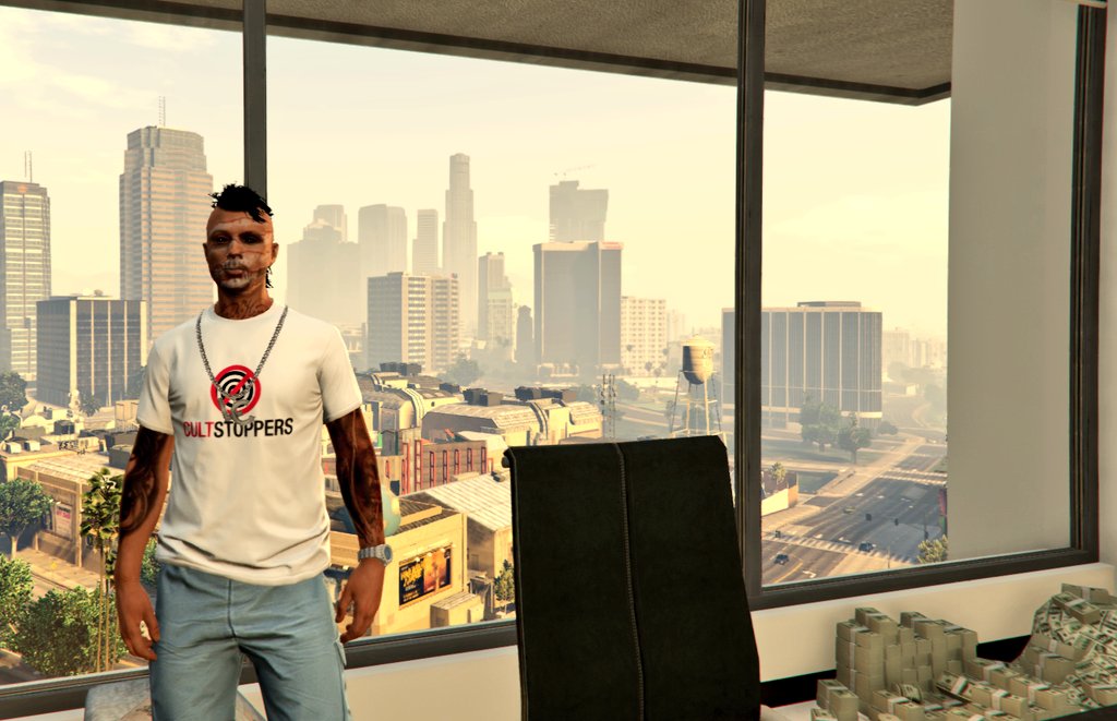 LUXORPM's tweet photo. Finally got the Tee👌🏾
#RockstarGames #GTAOnline #CultStoppersTee #EventCargo
#BusinessBattle #Halloween2020 
#LosSantos #GTAPhotographers https://t.co/WPswR6cZ0r