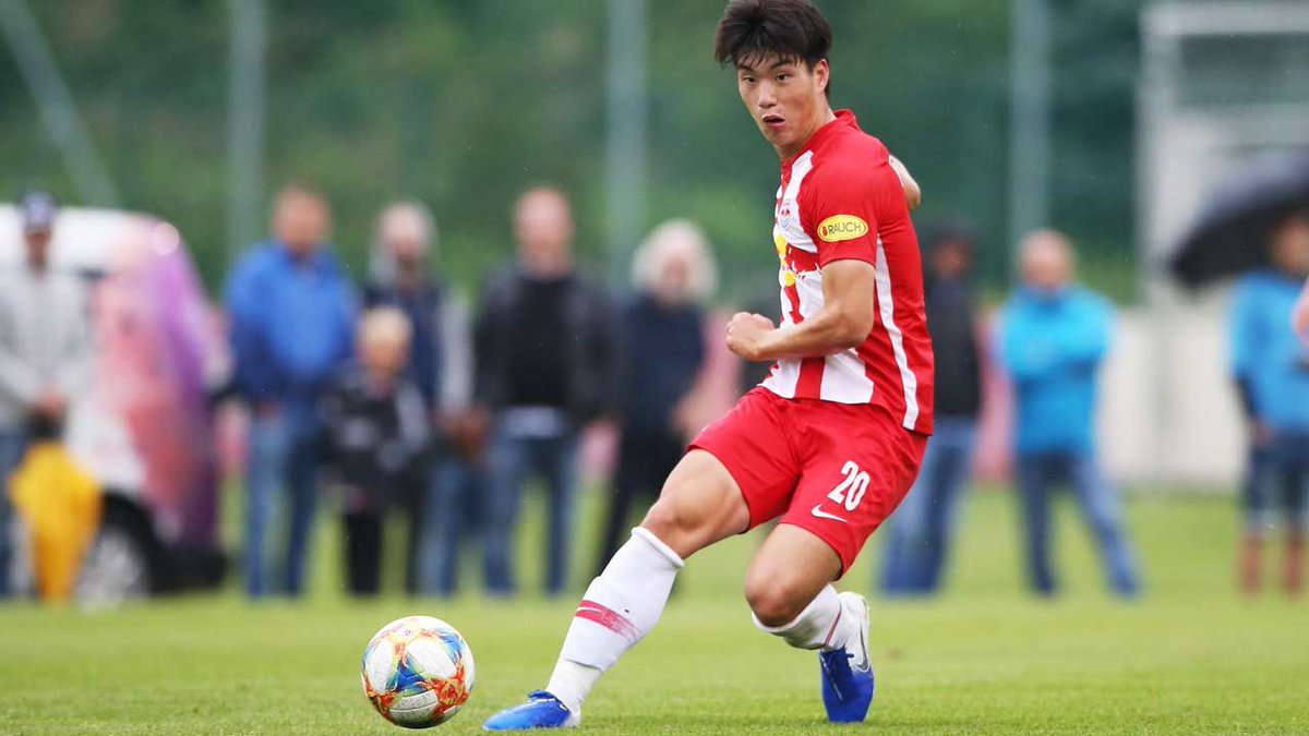 JUNG-MIN KIM / VIT. GUIMARÃES / 20Recién llegado a Portugal tras una etapa en el fútbol austriaco, hablamos de un centrocampista que puede jugar más retrasado o como organizador. Tiene un buen posicionamiento en el campo y un gran toque de balón. Ya ha debutado con la absoluta.
