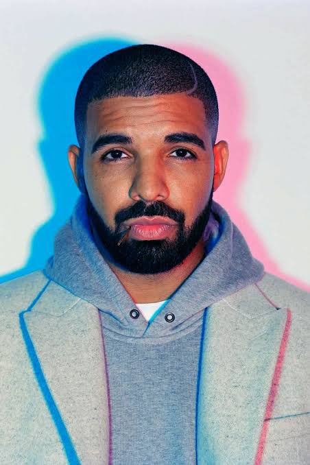 ShottaOVO's tweet photo. @love_scars14 #drakestan https://t.co/KDONWk2rBC