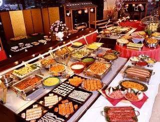 JinJinDoggy's tweet photo. Next today #Angelgang celebrates @WeeOnesCatRocks #AngelMalley's 4th OTRB angelversary. We have fishy buffet, nip bacon platters and champagne. Much love to Hollie &amp; the whole CatRocks family. https://t.co/qxgGeEqsyM