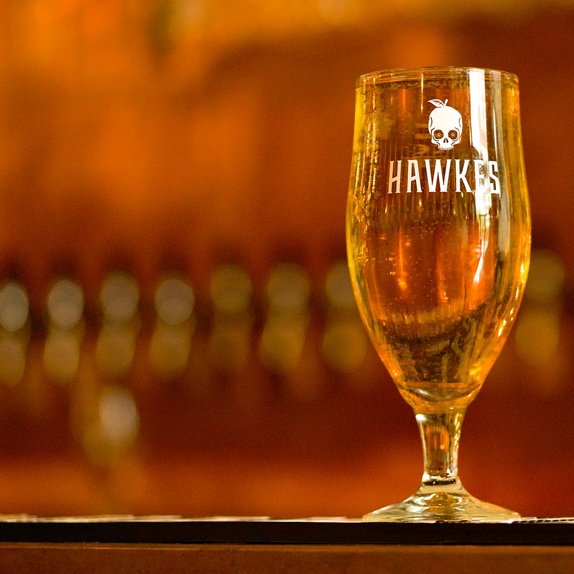 Right, this might be the last chance for a draught pint in a while...what's it gonna be? 🤔
.
.
.
.
#Hawkes #HawkesCider #Taproom #BeerMile #Pints #Lockdown