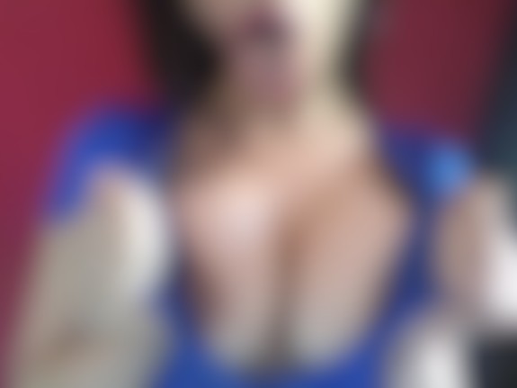 Sign up to my Modelhub Fan Club to see this brand-new exclusive photo: https://t.co/humCC3lCnO https://t