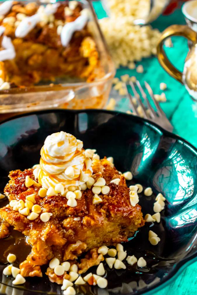 RecipeMagik's tweet photo. Easy Pumpkin Bread Pudding with Caramel Sauce & White Chocolate Chips
full recipe - https://t.co/ZMnKgQYxkc
#falldesserts #pumpkin #pumpkinspice #pumpkinbreadpudding https://t.co/mWH9eUqTNy