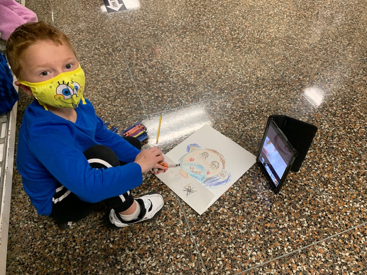 mary_fial's tweet photo. “Virtually” anything is possible! We loved teaming up with Mrs. Hopcia’s leaders today! #classbuddies @GlendaleSHCSD https://t.co/aMGOVgfrCv