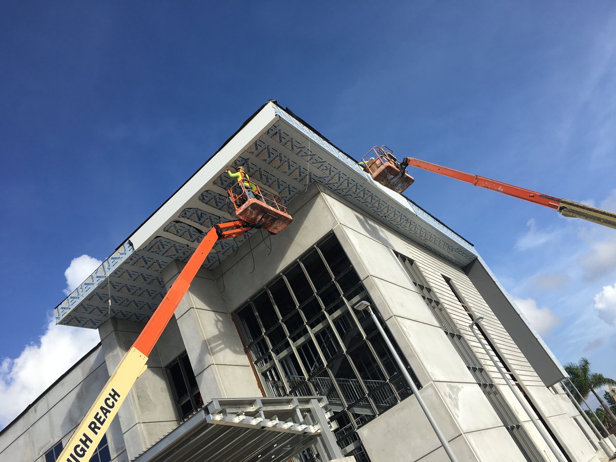 thebiggreenw's tweet photo. Expansive and detailed looks at progress on the new @HTA_Pulse Medical Office Building coming to Jackson South Medical Center. #Miami #QualityWeek https://t.co/V2sAgmaSg8