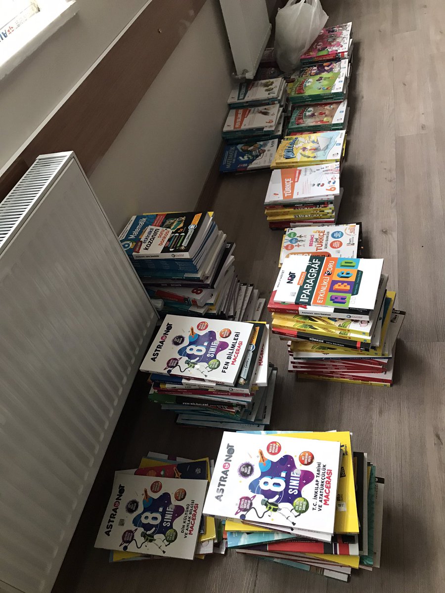 ERBAP kapsamında sınıflarımızda bütün branşlardan ihtiyacı olan öğrencilerimizin kullanabilmesi adına her dersten ek kaynak kitaplarımızı hazırladık. <a href="/skaygusuz/">Salih Kaygusuz</a> <a href="/Erzurum_Mem/">Erzurum İl Millî Eğitim Müdürlüğü</a> <a href="/OrhanOzen_25/">Orhan ÖZEN</a> <a href="/ErbapTortum/">Tortum Erbap</a>