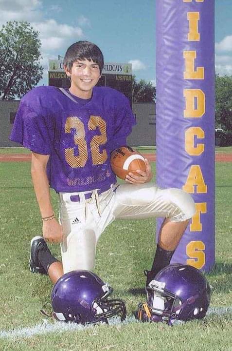 CoachEscobar45's tweet photo. Happy Birthday to Hustle4It camp Guru and @CarrizoWildcats legend @CoachJ_Rod thanks for giving everything you got into this program. For going above & beyond to help our kids become better students and people! Once a Wildcat, always a Wildcat! #EAT #PuroWildcat #CoolCat https://t.co/8rEbp0QXjM