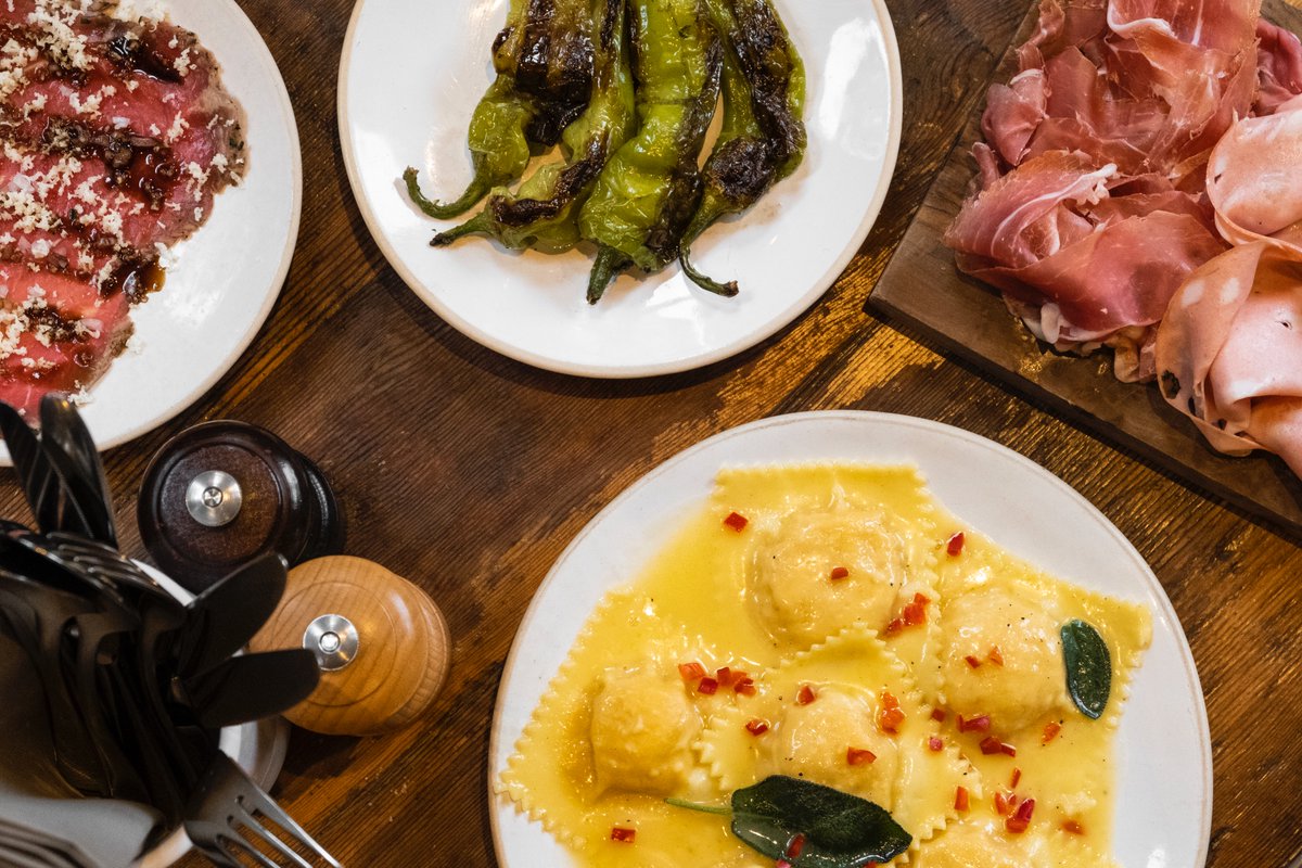 Tonight is your last chance to dine-in with us before Lockdown 2.0, so come early and get 25% off your food if you are seated from 5-5:30pm #EatEarlyToHelpOut 🍝 Keep an eye out for our post tomorrow to find out what we’ve prepared for the second lockdown ✌️