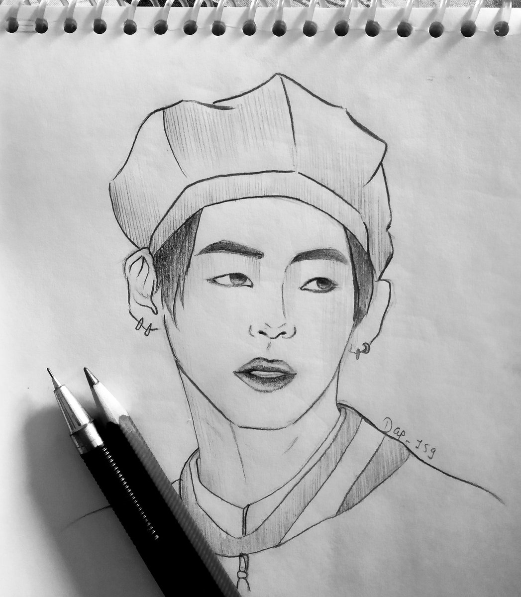 DAP_Paradise's tweet photo. https://t.co/NtALNT1aL6
Uri glowing taehyung for my jungkook...one and only @laddu_0627
#JUNGKOOK
#taehyung #CONNECTARMY #BTS_BE @ArmyTutor_Art https://t.co/aKHI4bGDV1