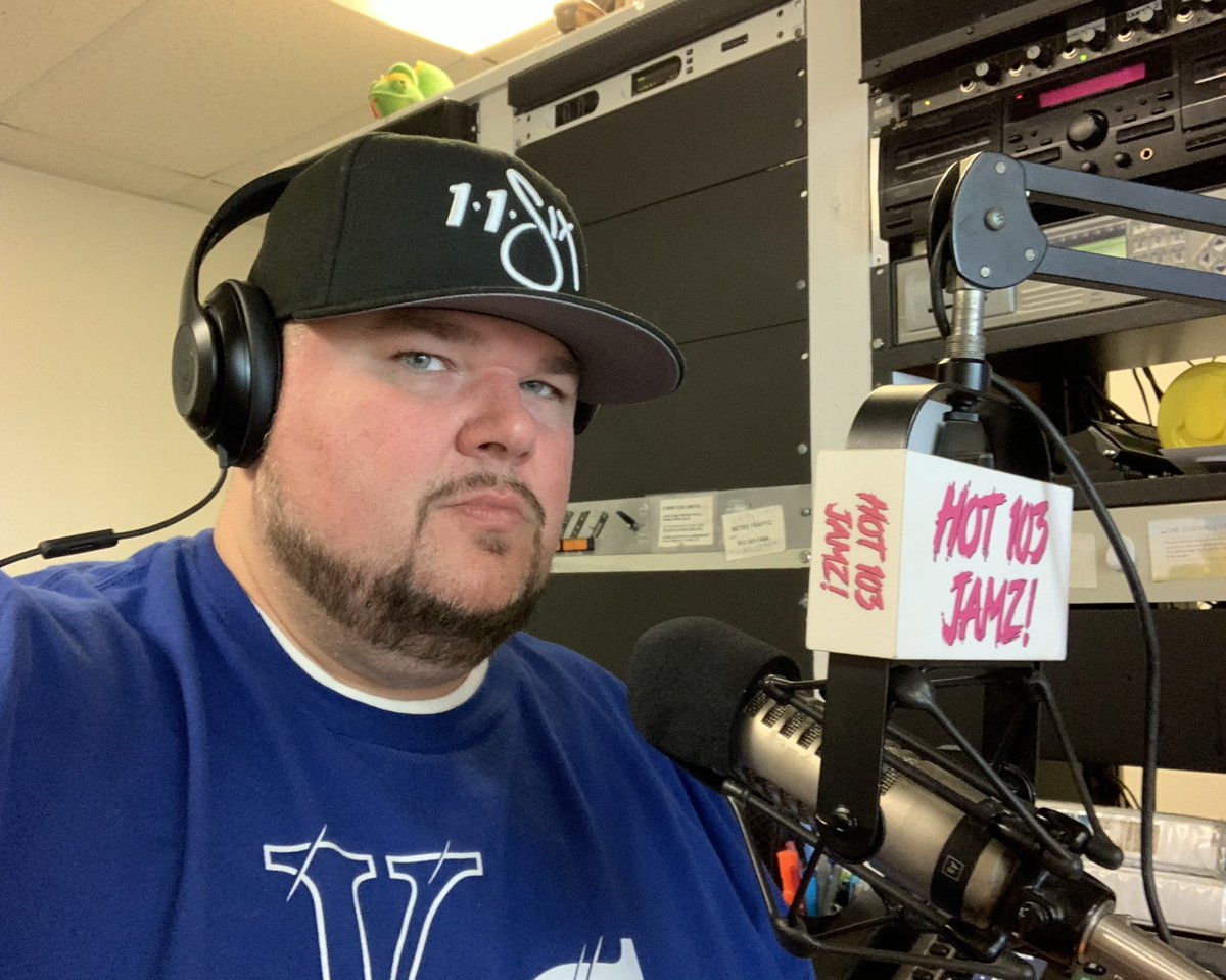 BDubKC's tweet photo. What’s Good KC!!!
Holding down the #MidDayParty for my girl @juleejonez on @hot103jamz until 2pm!!
Listen live on-air, online at https://t.co/wlVMVztUOy , or stream the app!!!
Blessings 🙏🏽
BDub https://t.co/BcdeqIF9T6