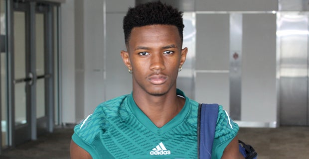 SpringFootball's tweet image. We are heartbroken to learn of the senseless killing of Lion Alum Ka'Darian Smith last night. Our thoughts and prayers are with all of KD's family and friends in this most difficult time. RIP 4 We love you and will miss you! 💚🦁