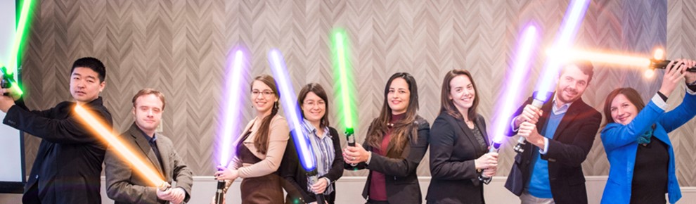 #DeadlineExtension - Apply, by 27 November, to become an #OSAAmbassador? You'll join a network of early-career professionals &amp; emerging leaders in #optics &amp; #photonics. Ambassadors engage with #OSAStudentMembers &amp; Chapters, #impact the Society &amp; #network ow.ly/x1Yd50C0KsY