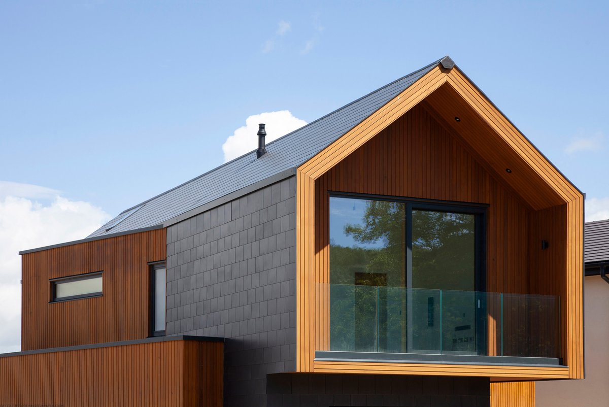 BuildItMagazine's tweet photo. The final nominations for Britain's Best Architect or Designer in the #BuildItAwards 2020!  ✨🏆

Voting is now open... https://t.co/y50rKvIBcv

@ARCO2Arch 
@chewtonbespoke 
@greenspacearch 

Category sponsor: @KloeberUKLtd https://t.co/AoLHpUS9qr