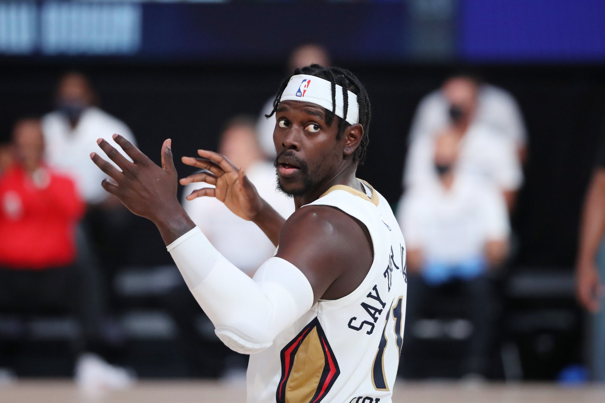 ¿Traspasar a Jrue Holiday?