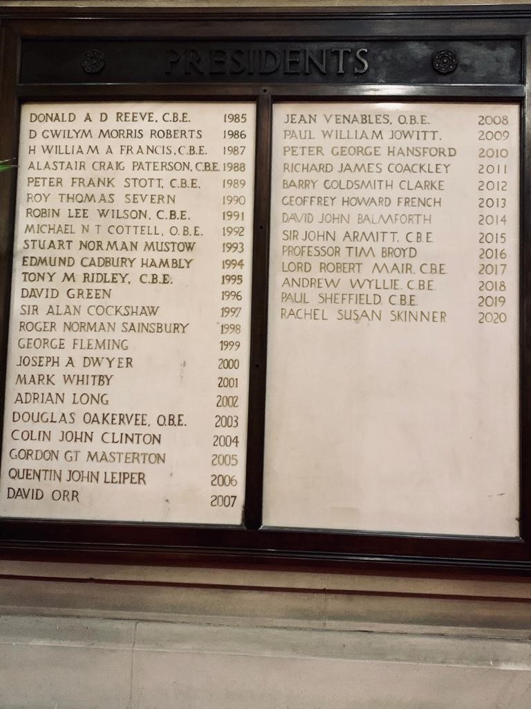 ICELibrary's tweet image. Carving the name of the 156th ICE President into stone at @OGGSVenue. @Rachel_Skinner #ICEaddress #ShapingZero ice.org.uk/events/ice-pre…