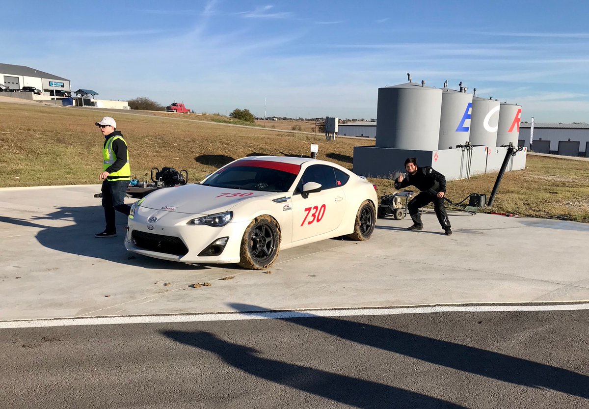 kagewayne's tweet photo. I never tweet anymore, so here's a life update. Ya boy won his time trial class, even with one event still to go. Enjoy a picture of me fresh off the trailer from getting stuck in some mud. https://t.co/IDGNNkiHZk