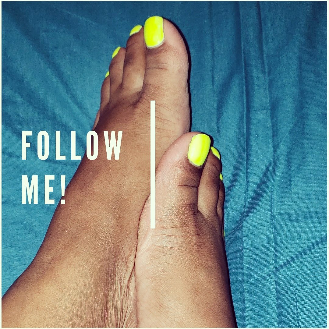 FeetCheryl's tweet photo. Come follow me 
#footfetish #feetfetish #feet #feetpics #cutefeet #toes&amp;soles #ebonyfeetnation #sexyfeet #barefoot #feetlovers #feetworship #ebonyfeetnation #lickmyfeet #kissmyfeet https://t.co/mx8vIVwvk7