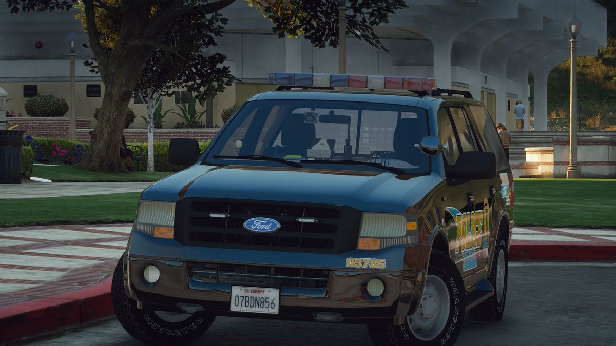 Gtapolicemods Check Out Nelad S New 13 Ford Expedition Red Blue Marked Unmarked Now Available For Download At T Co 5bohupooql Gta Gtav Gpm Gtapolicemods Lspdfr Fivepd T Co Lx8gjgkhpb