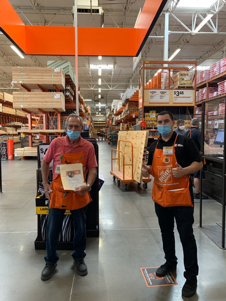 Scott2Armstrong's tweet photo. Congratulating Mark on being Q3 Pro champion! #D66Proud https://t.co/Ok7KMaMaXf