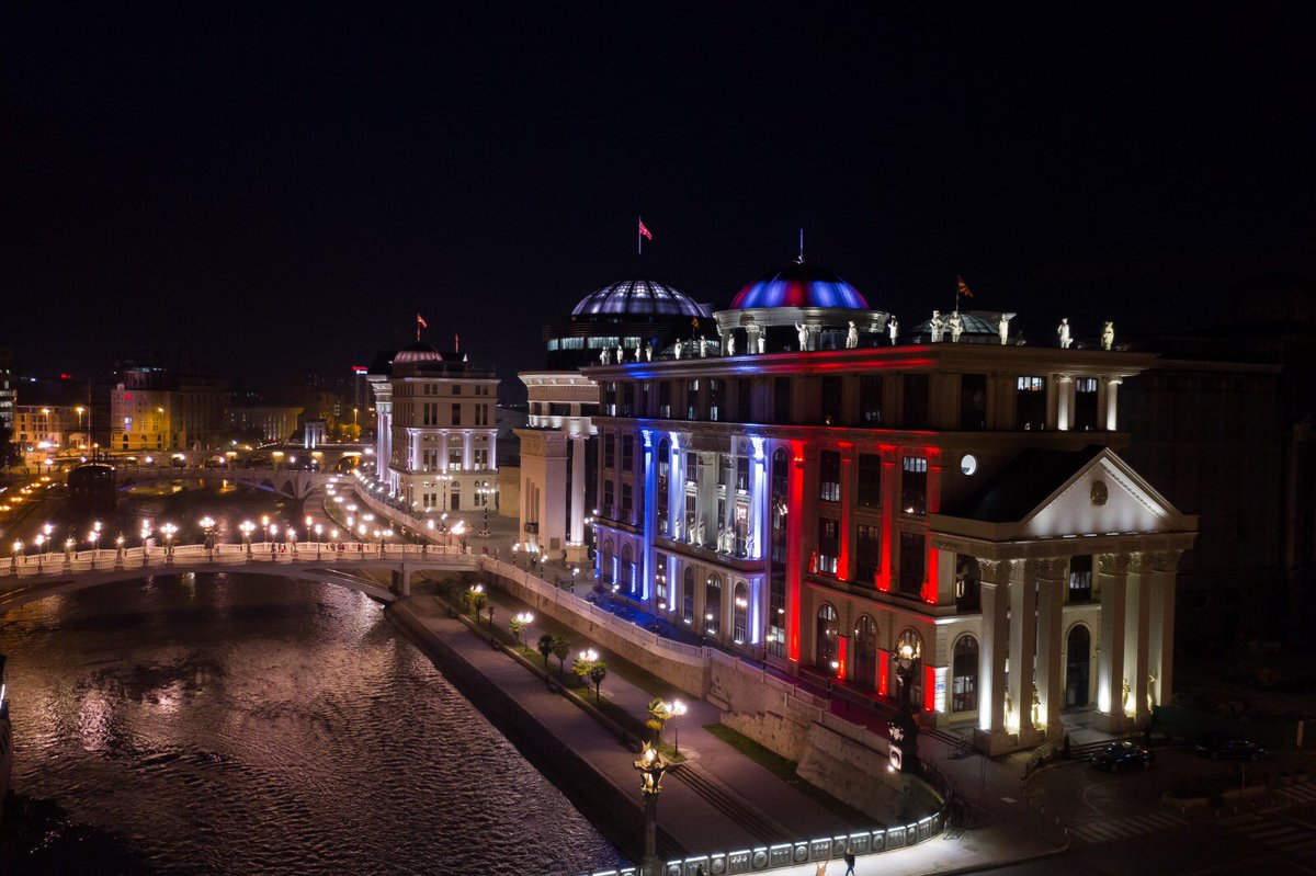 Bujar_O's tweet photo. Tonight our @MFA_MKD is lit in the colours representing the flags of France 🇫🇷 and Austria 🇦🇹.

With this symbolic gesture we would like to show our sympathy with the people from your countries and support for your governments in dealing with these despicable acts of terror. https://t.co/PAL0YvzrnG