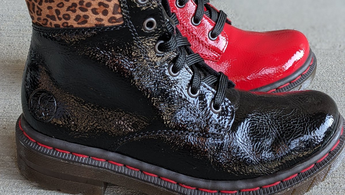 Shoetopia Footwear tweet media
