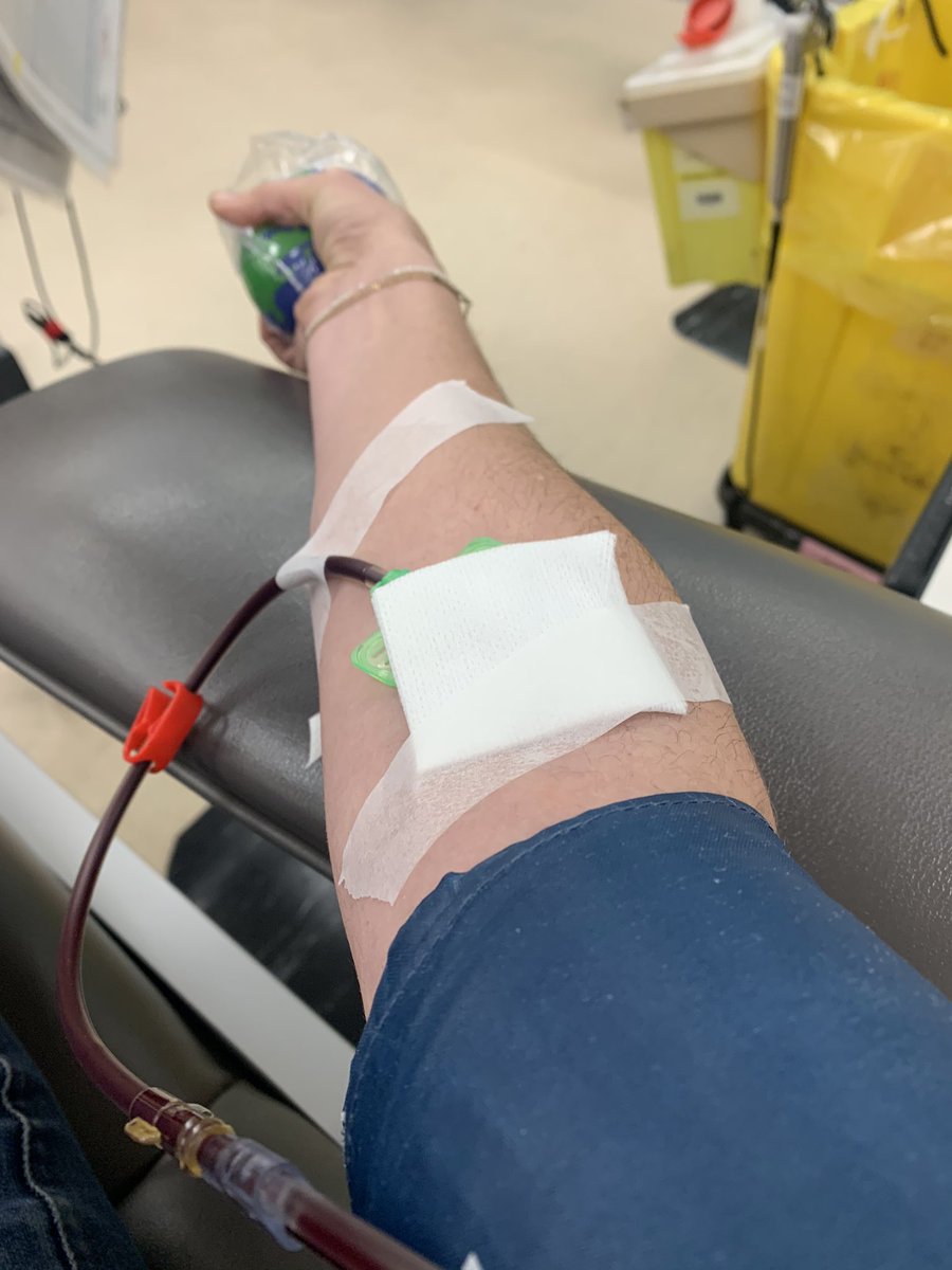 dogwinegirl's tweet photo. Yesterday was a roller coaster of emotions. Started with a meeting with my divorce lawyer 😢 😡then going to best friends ultrasound and hearing the heartbeat and seeing the little feet and getting a wave 😁 ❤️then donating plasma as I was needed to save a life🤩@CanadasLifeline https://t.co/xhsDeNUP5u