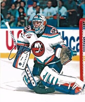 RealIslesICENET's tweet photo. #HBD to former #isles G Eric Fichaud who turns 45 today!! Eric went 19-34-9 with a 3.14 GAA from 1995-1998. He won a career high 9 games in 1996-97. He was acquired from TOR in exchange for Benoit Hogue & draft picks in 1995. #nyi #lgi #nhl #90s #islanders #ericfichaud #goalie https://t.co/nn8G9sJzr9
