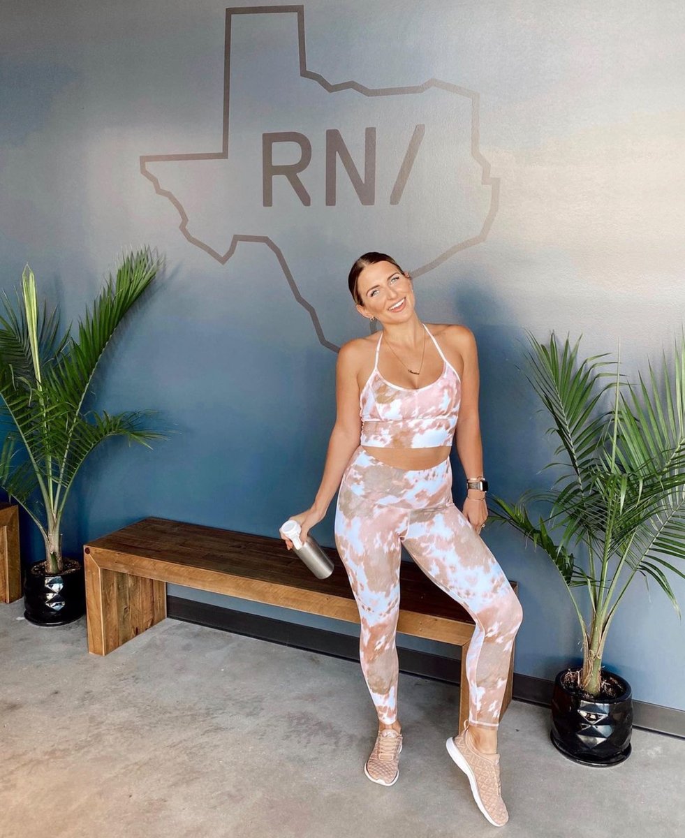 ICYMI: @ClimbRiseNation Plano is now open at the @shopsatlegacy and our team has helped spread the #RiseNation movement with local influencer partnerships like this one with @asavagebody! #repost #client #influencerrelations #dallaspr #texaspr
